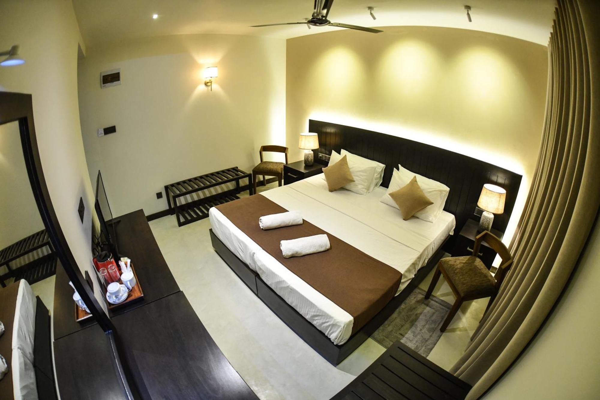 Hiriketiya Beach Resort Dikwella Dış mekan fotoğraf