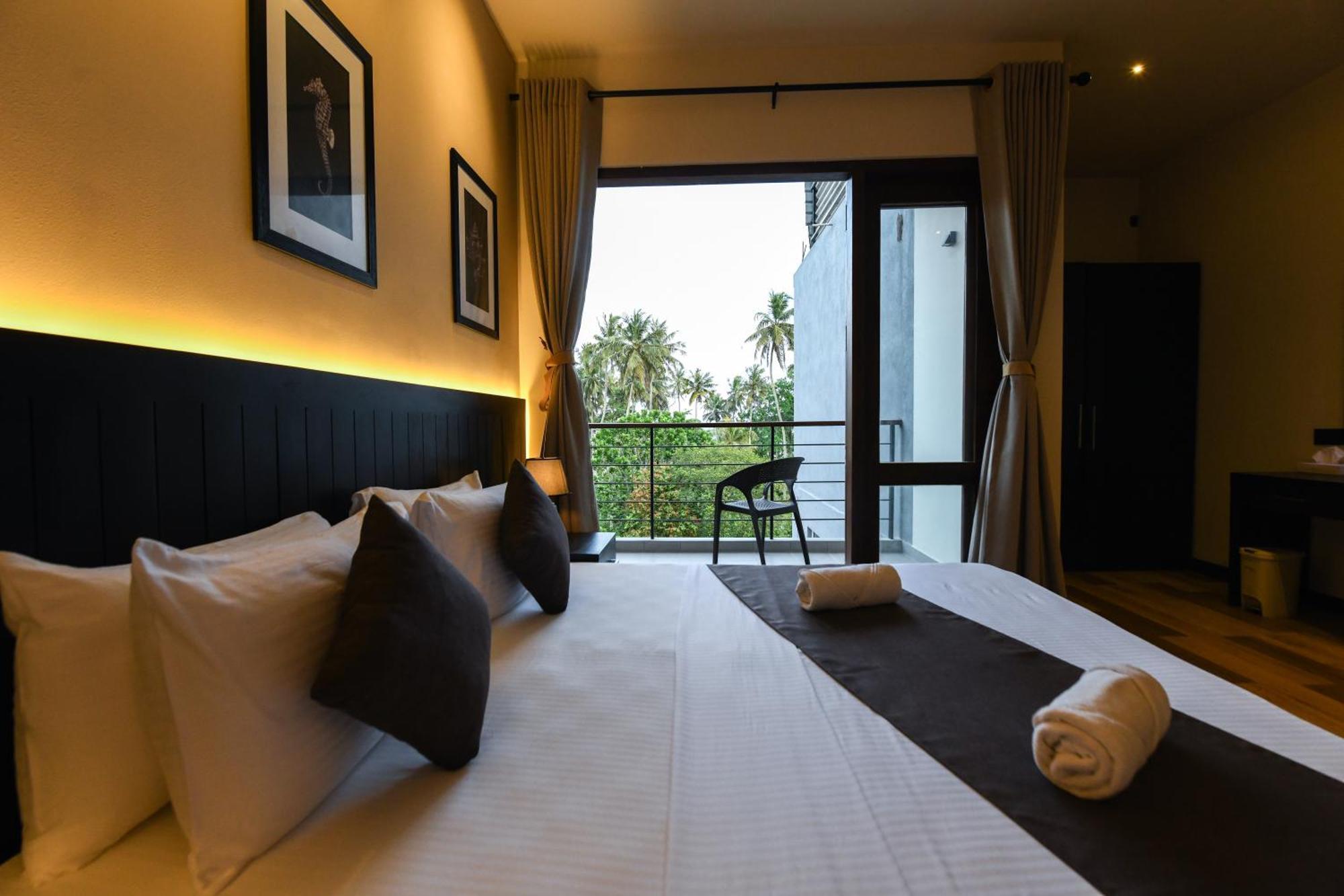 Hiriketiya Beach Resort Dikwella Dış mekan fotoğraf